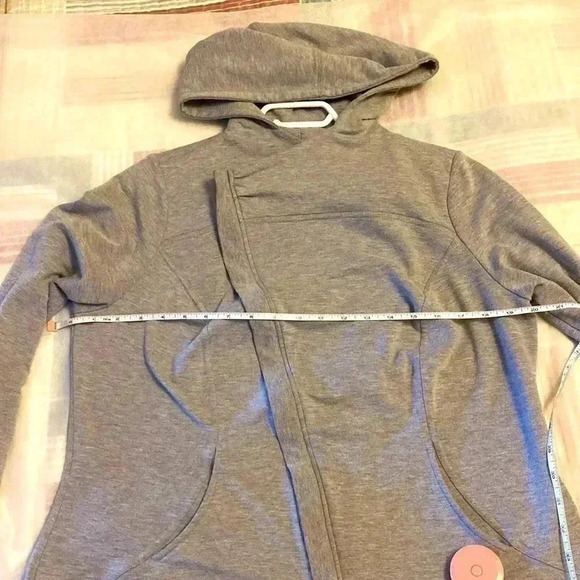 TORRID Hoodie, asymmetric zip down ,  great condition - Picture 3 of 7